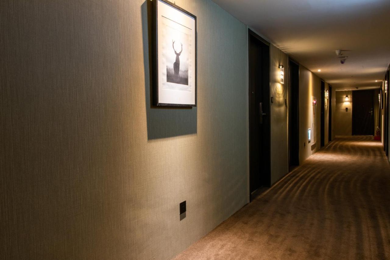 N Hotel Тайпей Екстериор снимка